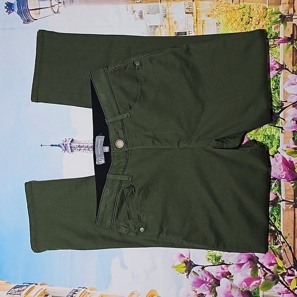 Wit & Wisdom Green Jeans Size 6 - Picture 2 of 5